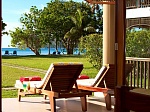 У номера отеля Le Domaine de La Réserve Hotel